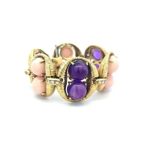 VINTAGE 18K YG LINK BRACELET WITH 0.72 CARAT DIAMONDS, AMETHYST AND CORAL: VINTAGE 18K YG LINK BRACELET WITH 0.72 CARAT DIAMONDS, AMETHYST AND CORAL Detailed Description: Unique Style Transform your style with this vintage bracelet, expertly crafted in 18K yellow gold. This 