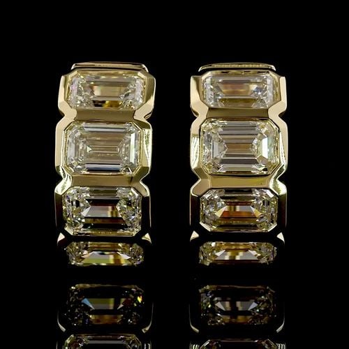 LAB-GROWN 3.68 CARAT EMERALD E-F-VS+ DIAMOND 14K YELLOW GOLD HUGGIES EARRINGS: LAB-GROWN 3.68 CARAT EMERALD E-F-VS+ DIAMOND 14K YELLOW GOLD HUGGIES EARRINGS Title: High-quality Brand-New Echo Friendly Elegant Lab-Grown 3.68 Carat Emerald E-F-VS+ Diamond 14K Yellow Gold Huggies E