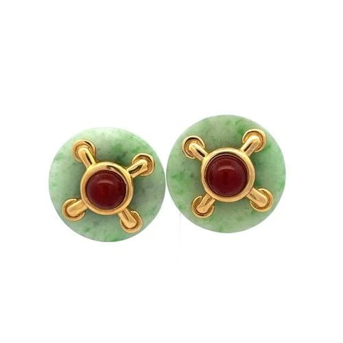 ALDO CIPULLO CARNELIAN JADE 18 KARAT YELLOW GOLD CLIP ON EARRINGS: PRODUCT DESCRIPTION Designer: ALDO CIPULLO Title: Aldo Cipullo 18 Karat Yellow Gold Clip On Earrings Style: Clip On Metal: 18 Karat Yellow Gold Dimension: 1.13*1.06*0.81IN Weight: 33.5 Grams Condition