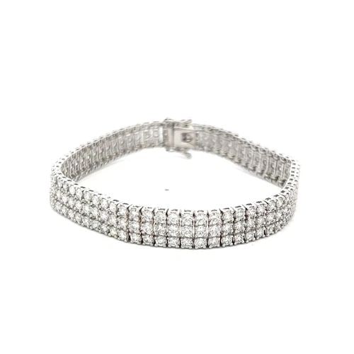 8.00 CARAT ROUND BRILLIANT DIAMOND 18 KARAT WHITE GOLD TENNIS BRACELET: 8.00 CARAT ROUND BRILLIANT DIAMOND 18 KARAT WHITE GOLD TENNIS BRACELET Title: 8.00 Carat Round Brilliant Diamond 18 Karat White Gold Tennis Bracelet Style: Tennis Metal: 18 Karat White Gold Gemstone 1