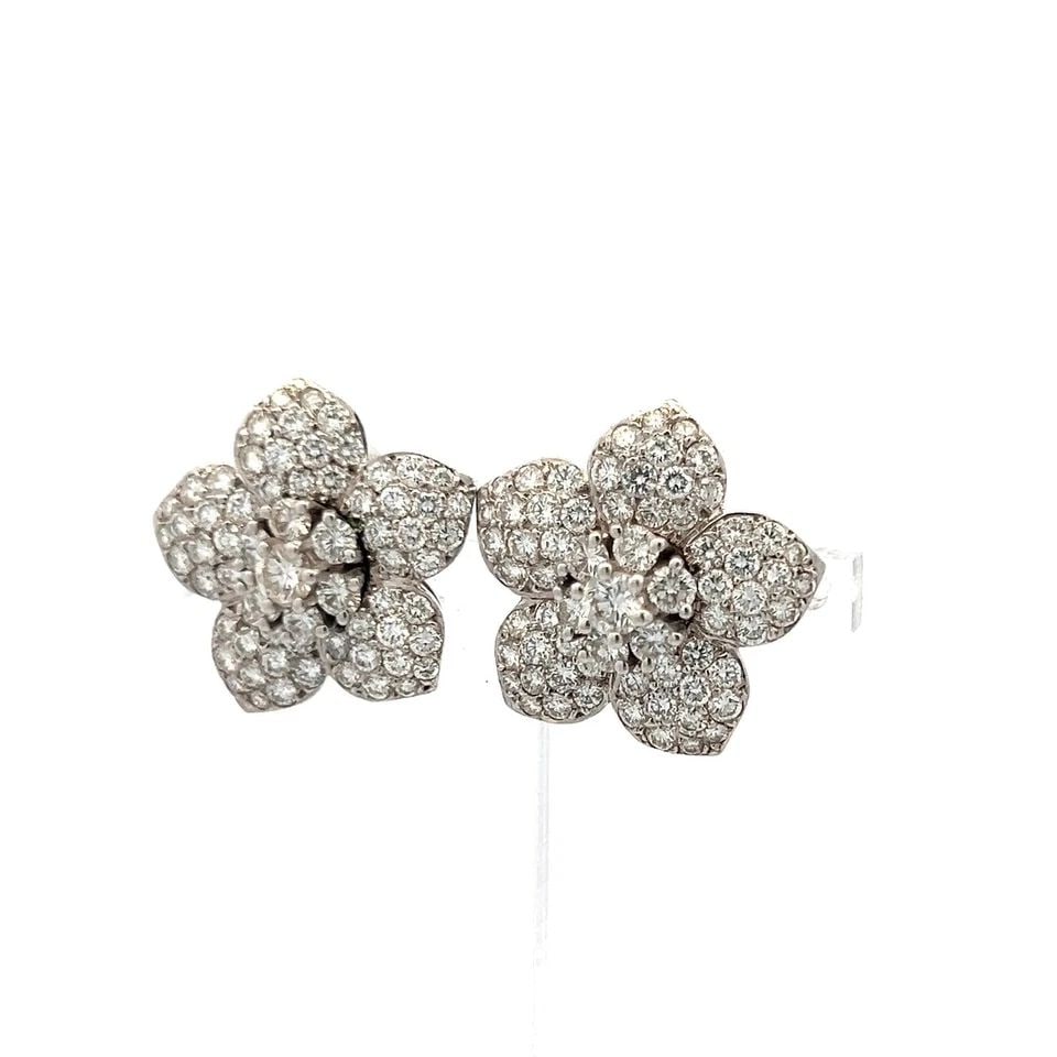 VINTAGE 18K WHITE GOLD CLIP-ON EARRINGS WITH 4 CARAT ROUND DIAMONDS (1 of 1)