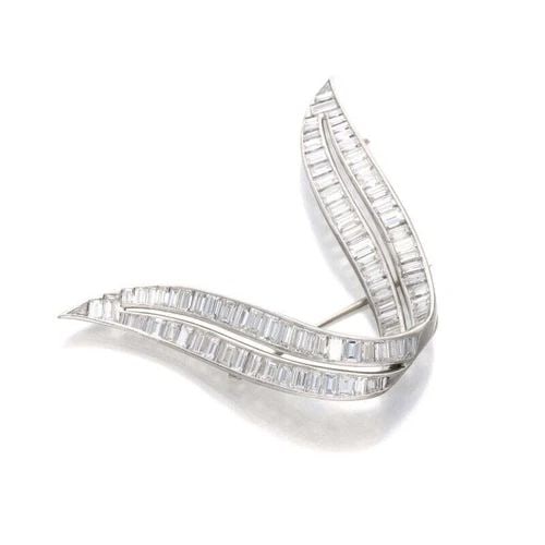 9.50 CARAT G-VVS2 BAGUETTE CUT DIAMOND 14K WHITE GOLD PIN: 9.50 CARAT G-VVS2 BAGUETTE CUT DIAMOND 14K WHITE GOLD PIN 9.50 Carat G-VVS2 Baguette Cut Diamond 14 Karat White Gold Pin 14k Baguette Shape Details Department Unisex Adult Main Stone Diamond Metal Whi