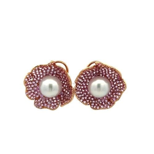 VINTAGE 18K ROSE GOLD CLIP-ON EARRINGS WITH 6.36 CARAT SAPPHIRE & 11.4 MM PEARL: VINTAGE 18K ROSE GOLD CLIP-ON EARRINGS WITH 6.36 CARAT SAPPHIRE & 11.4 MM PEARL VINTAGE 18K ROSE GOLD CLIP-ON EARRINGS WITH 6.36 CARAT SAPPHIRE & 11.4 MM PEARL PRODUCT DESCRIPTION Video: Video Link De