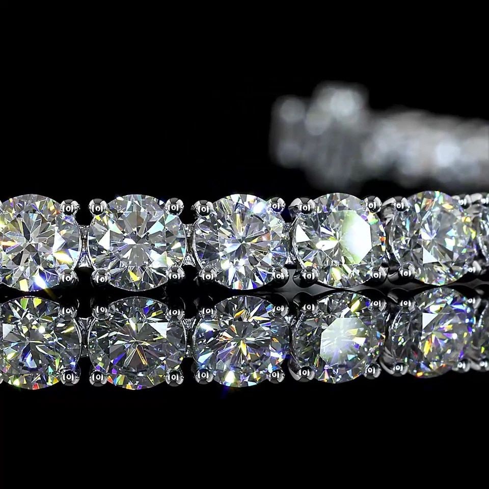 LAB-GROWN 9.91 CARAT ROUND E-F-VS2 DIAMOND 14K WHITE GOLD TENNIS BRACELET: LAB-GROWN 9.91 CARAT ROUND E-F-VS2 DIAMOND 14K WHITE GOLD TENNIS BRACELET Title: High-quality Brand-New Echo Friendly Elegant Lab-Grown 9.91 Carat Round E-F-VS2 Diamond 14K White Gold Tennis Bracelet 
