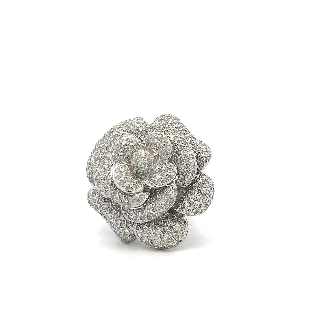 1.00 CARAT ROUND BRILLIANT I I2 DIAMOND 18 KARAT WHITE GOLD COCKTAIL RING: 1.00 CARAT ROUND BRILLIANT I I2 DIAMOND 18 KARAT WHITE GOLD COCKTAIL RING Title: 1.00 Carat Round Brilliant I I2 Diamond 18 Karat White Gold Cocktail Ring Style: Cocktail Metal: 18 Karat White Gold Ge