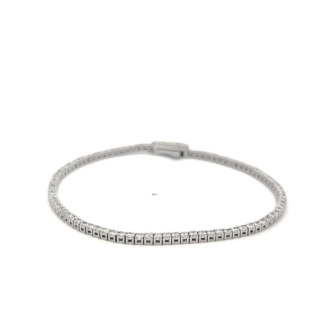 14 KARAT WHITE GOLD TENNIS BRACELET WITH 1.82 CARAT ROUND H VS DIAMONDS (1 of 2)