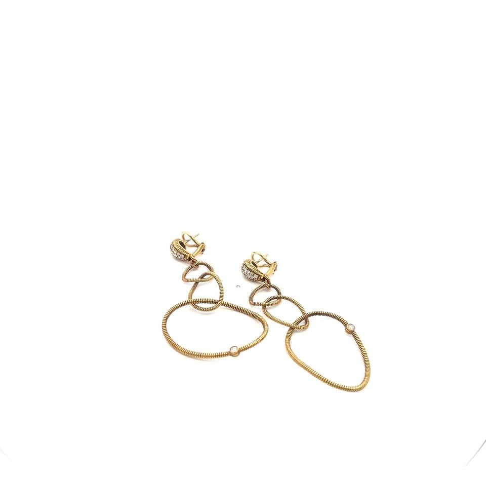 VINTAGE 18K YG DANGLING EARRINGS WITH 0.75 CARAT ROUND G VS DIAMONDS: VINTAGE 18K YG DANGLING EARRINGS WITH 0.75 CARAT ROUND G VS DIAMONDS VINTAGE 18K YG DANGLING EARRINGS WITH 0.75 CARAT ROUND G VS DIAMONDS PRODUCT DESCRIPTION Video: Video Link Detailed Description: 0.