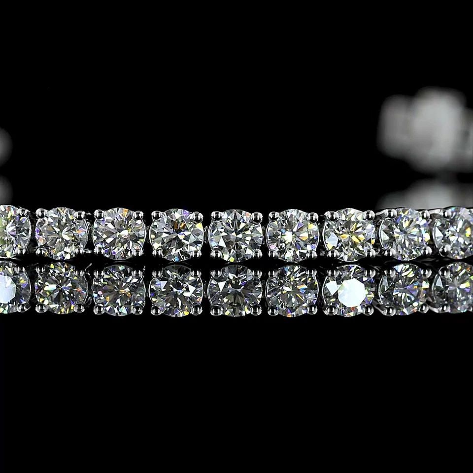 LAB-GROWN 4.95 CARAT ROUND E-F-VS DIAMOND 14K WHITE GOLD TENNIS BRACELET: LAB-GROWN 4.95 CARAT ROUND E-F-VS DIAMOND 14K WHITE GOLD TENNIS BRACELET Title: High-quality Brand-New Echo Friendly Elegant Lab-Grown 4.95 Carat Round E-F-VS Diamond 14K White Gold Tennis Bracelet Vi