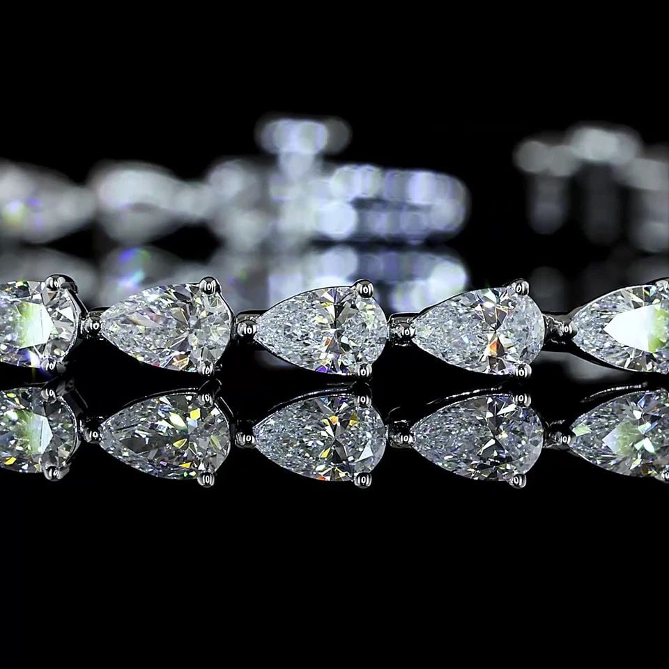 LAB-GROWN 4.31 CARAT PEAR E-F-VS1 DIAMOND 14K WHITE GOLD TENNIS BRACELET (1 of 1)