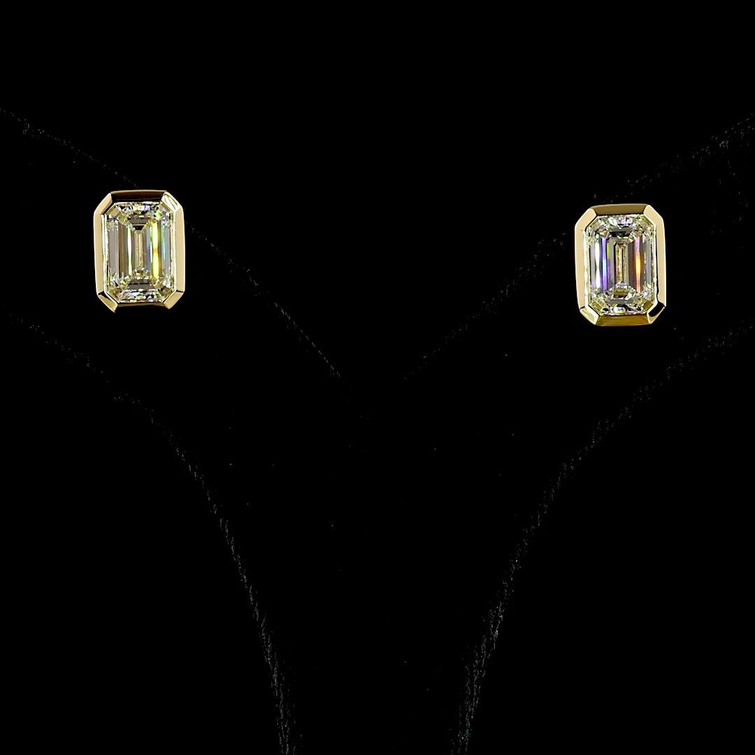 LAB-GROWN 4.18 CARAT EMERALD E-F-VVS1 DIAMOND 14K YELLOW GOLD STUDS EARRINGS (1 of 1)