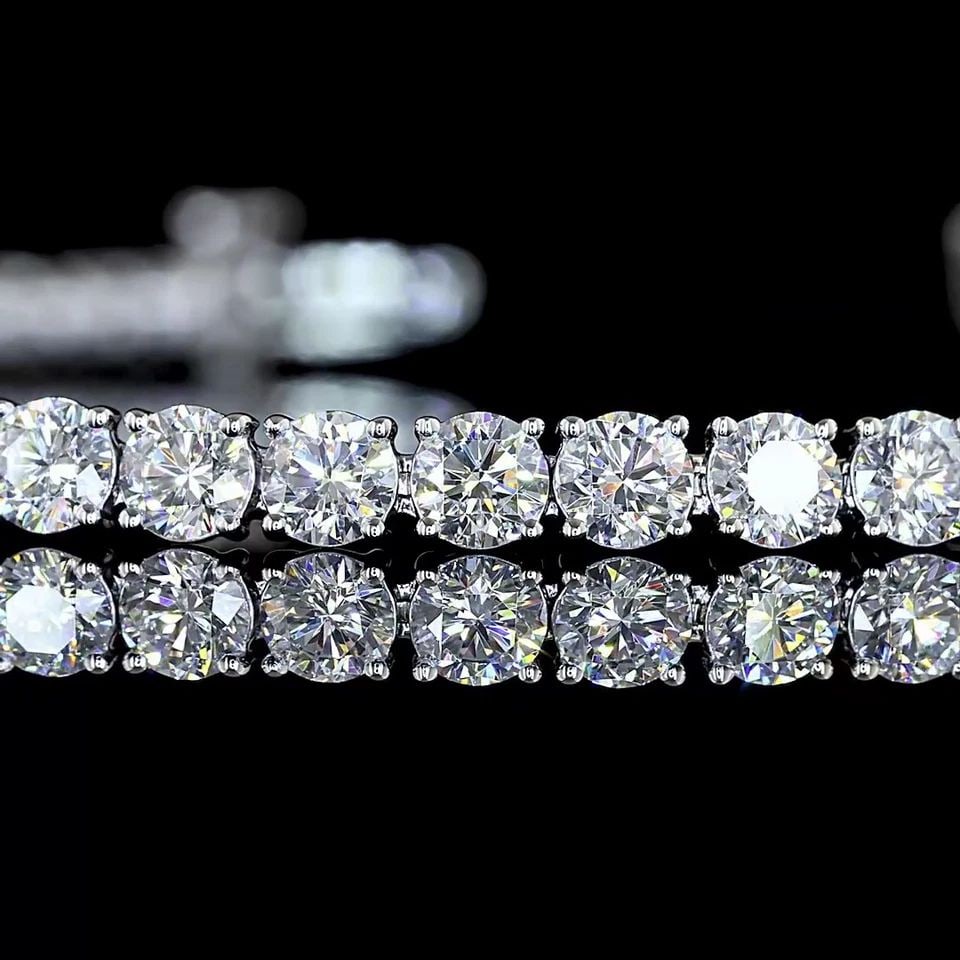 LAB-GROWN 4.99 CARAT ROUND E-F-VS DIAMOND 14K WHITE GOLD TENNIS BRACELET: LAB-GROWN 4.99 CARAT ROUND E-F-VS DIAMOND 14K WHITE GOLD TENNIS BRACELET Title: High-quality Brand-New Echo Friendly Elegant Lab-Grown 4.99 Carat Round E-F-VS Diamond 14K White Gold Tennis Bracelet Vi