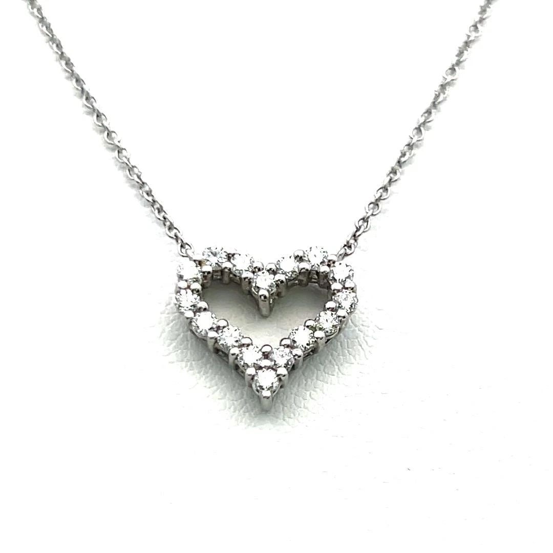 TIFFANY & CO 0.25 CARAT ROUND BRILLIANT F VS DIAMOND PLATINUM NECKLACE (1 of 1)