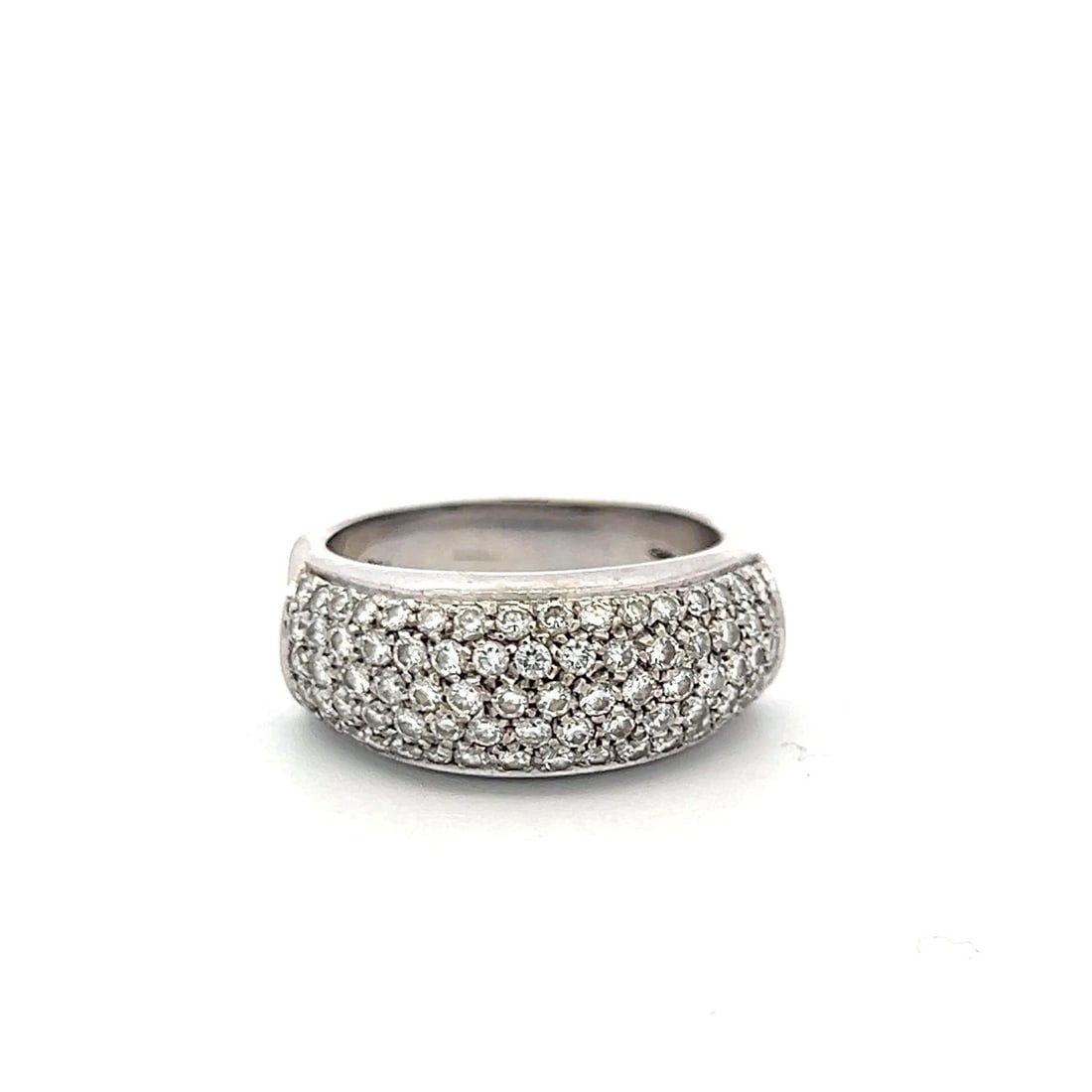VINTAGE 18K WG BAND RING WITH 1.2 CARAT ROUND DIAMONDS SIZE 7.25: VINTAGE 18K WG BAND RING WITH 1.2 CARAT ROUND DIAMONDS SIZE 7.25 Detailed Description: Bask in timeless elegance with this vintage 18 Karat white gold band ring. Adorned with 1.2 carats of round brill