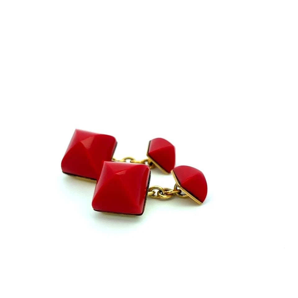 DAVID WEBB 12.3-12.4 MM CORAL 18 KARAT YELLOW GOLD CUFFLINKS: DAVID WEBB 12.3-12.4 MM CORAL 18 KARAT YELLOW GOLD CUFFLINKS PRODUCT DESCRIPTION Designer: DAVID WEBB Title: David Webb 1.00 Carat 18 Karat Yellow Gold Cufflinks Metal: 18 Karat Yellow Gold Gemstone 1