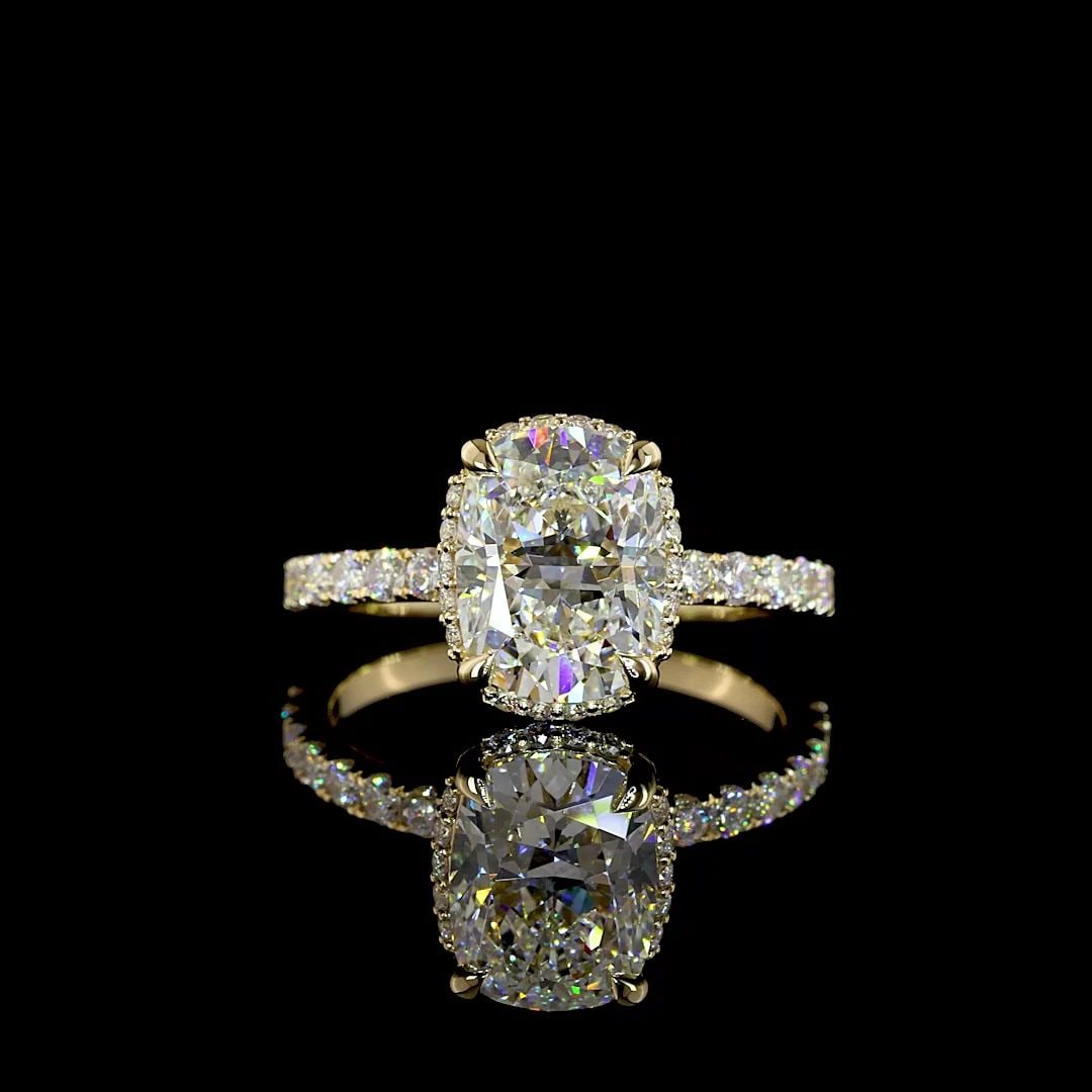LAB-GROWN 3.16 CARAT CUSHION BRILLIANT E-F-VVS2 DIAMOND 14K YG HALO RING: LAB-GROWN 3.16 CARAT CUSHION BRILLIANT E-F-VVS2 DIAMOND 14K YG HALO RING Title: High-quality Brand-New Echo Friendly Elegant Lab-Grown 3.16 Carat Cushion Brilliant E-F-VVS2 Diamond 14K Yellow Gold Hal