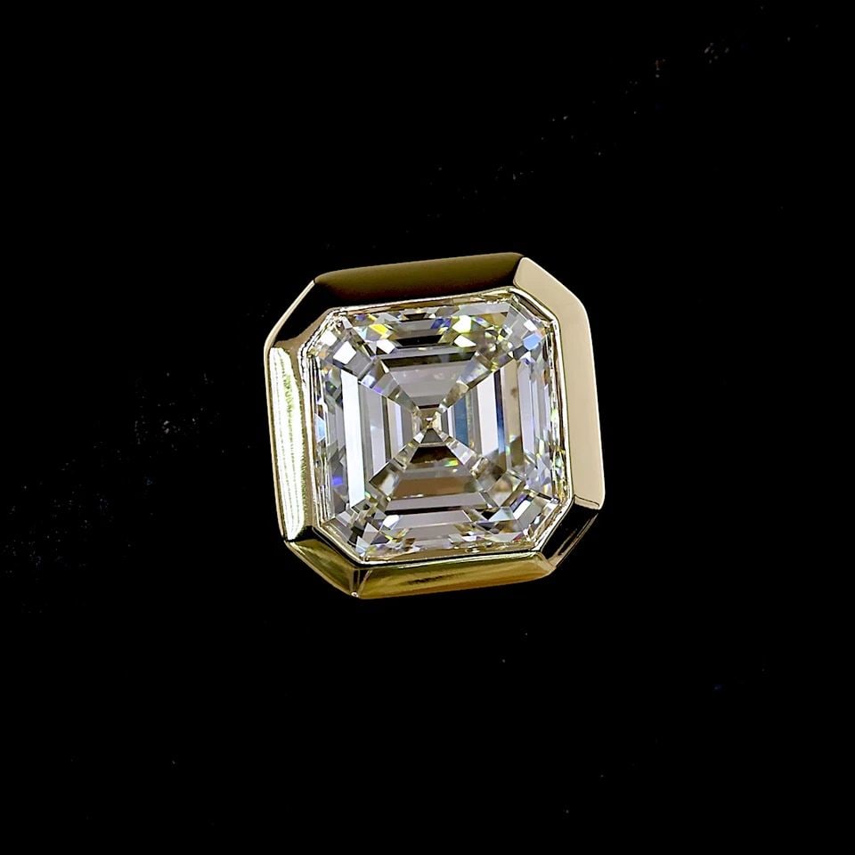 LAB-GROWN 3.52 CARAT ASSCHER E-F-VVS2 DIAMOND 14K YELLOW GOLD STUDS EARRINGS (1 of 1)