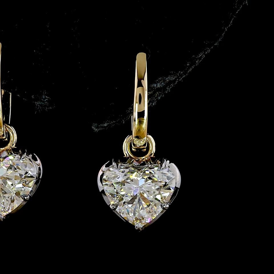 LAB-GROWN 3.04 CARAT HEART E-F-VS1 DIAMOND 14K YELLOW GOLD HANGING EARRINGS: LAB-GROWN 3.04 CARAT HEART E-F-VS1 DIAMOND 14K YELLOW GOLD HANGING EARRINGS Title: High-quality Brand-New Echo Friendly Elegant Lab-Grown 3.04 Carat Heart E-F-VS1 Diamond 14K Yellow Gold Hanging Earri