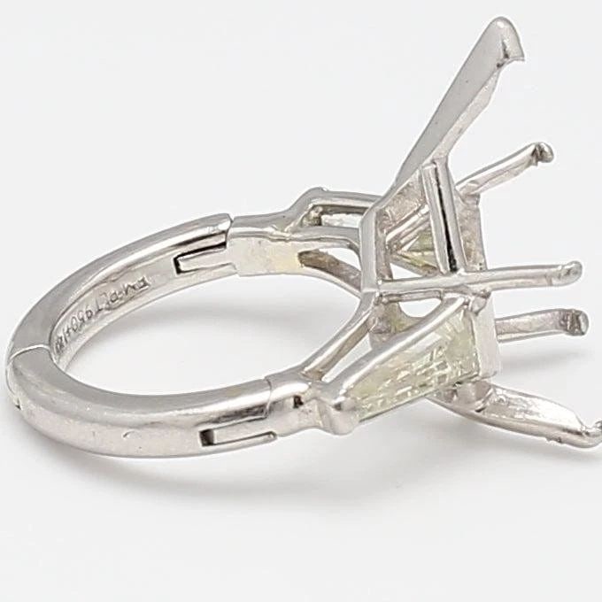 0.80 CARAT BAGUETTE SHAPE I VS2 DIAMOND PLATINUM SEMI MOUNT RING (1 of 1)