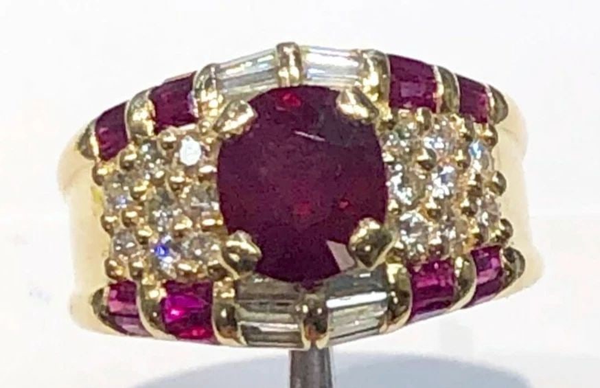 22K YELLOW GOLD RING, 0.92CTS NATURAL DIAMONDS, RUBIES ( SIZE: 8.25 ) 10.6G (1 of 2)