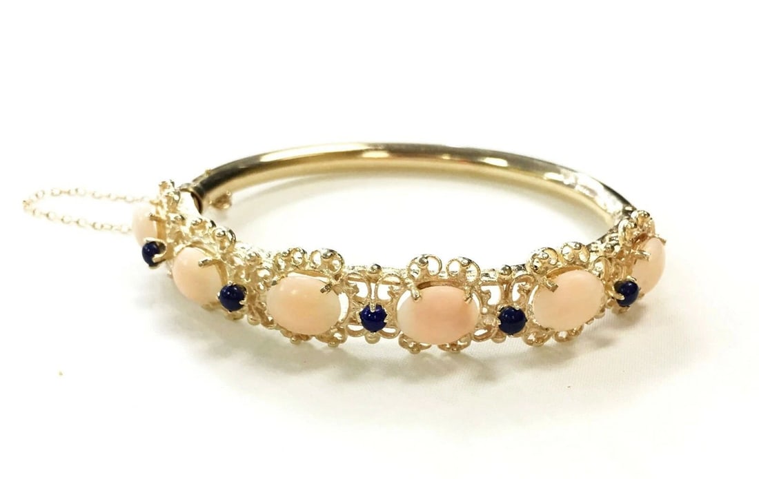 14K GOLD BANGLE BRACELET WITH CORAL AND BLUE LAPIS STONES ( 7 INCH ) 20.7G (1 of 2)