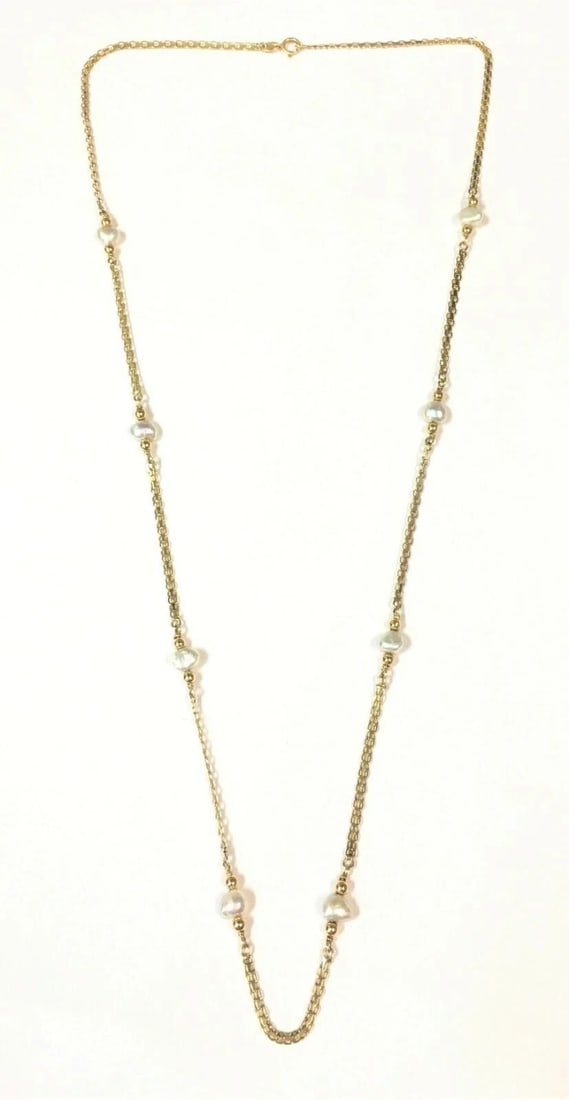 14K GOLD NECKLACE WITH EIGHT FRESHWATER PEARLS ( 24 INCH ) 5.9G: 14k Gold Necklace with eight Freshwater Pearls You are bidding on a pre-owned 14k Yellow Gold Necklace with 8 Pearls. The piece has marks and scratches on it from being worn and used. They have been i