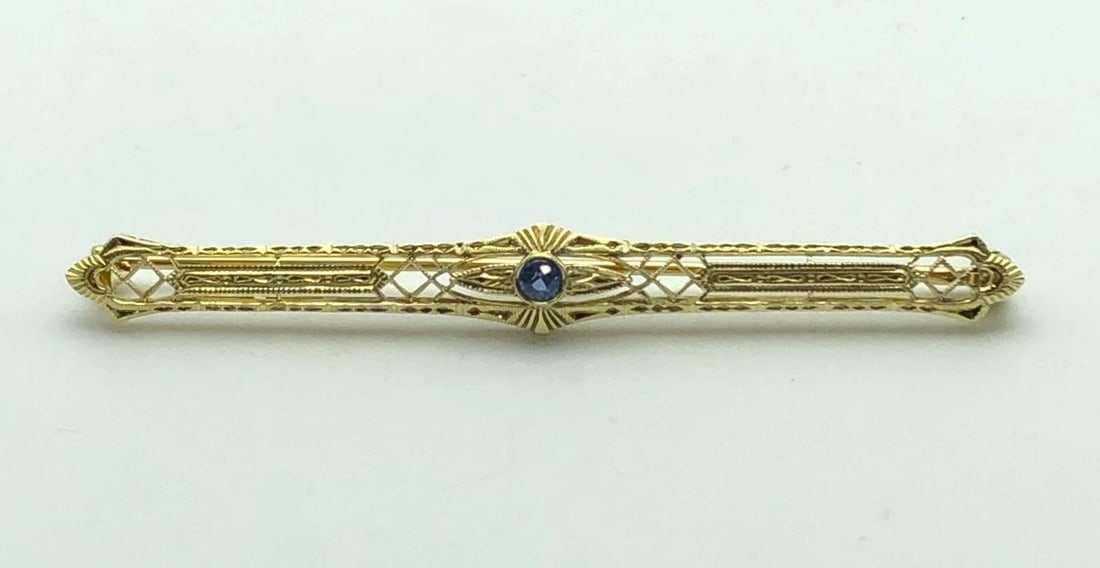 14K YELLOW GOLD FILIGREE STYLE BROOCH WITH 0.12CT NATURAL BLUE SAPPHIRE 4.5G (1 of 1)