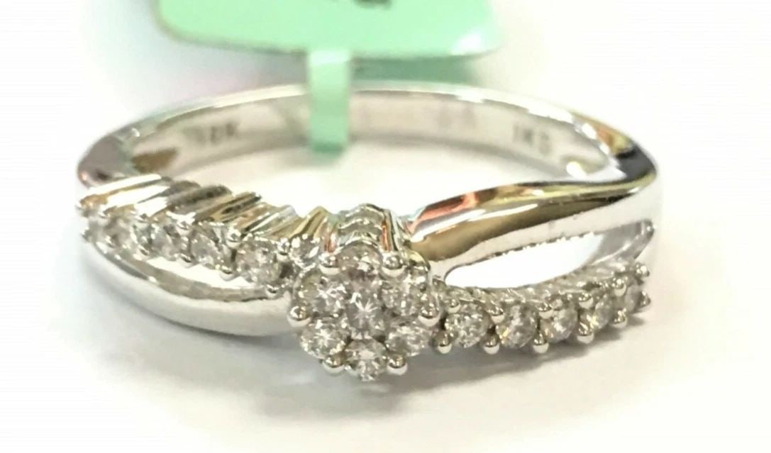 NEW 10K WHITE GOLD RING INFINITY STYLE, 0.25CTW DIAMONDS (SIZE 6.75) 2.9 GRAM (1 of 2)
