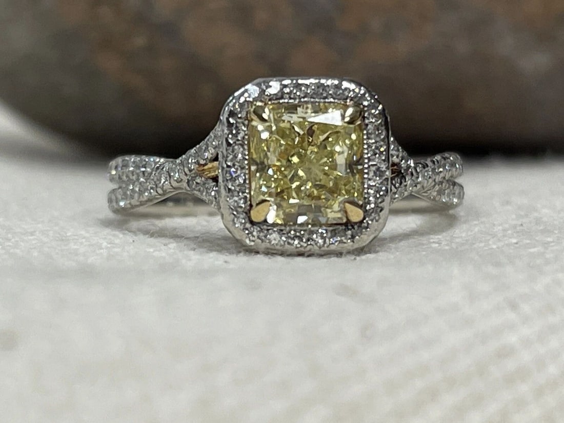 1.12CT NATURAL FANCY YELLOW CUT-CORNERED SQUARE MODIFIED BRILLIANT DIAMOND RING (1 of 2)