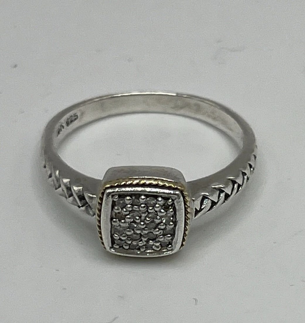 925 STERLING SILVER & 18K GOLD COGNAC DIAMOND RING SIZE 7.25: 925 STERLING SILVER & 18K GOLD COGNAC DIAMOND RING SIZE 7.25 925 STERLING SILVER & 18K GOLD COGNAC DIAMOND RING SIZE 7.25 Add a touch of elegance to your jewelry collection with this stunning ring. Cr