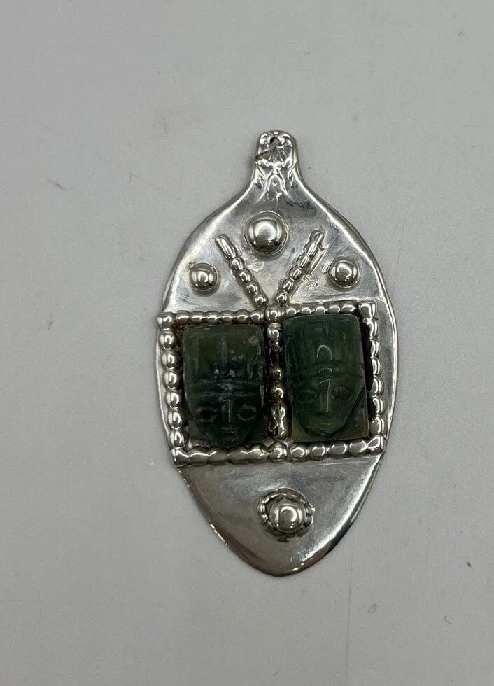 STERLING SILVER WITH JADE STONE HEADS PENDANT (1 of 2)