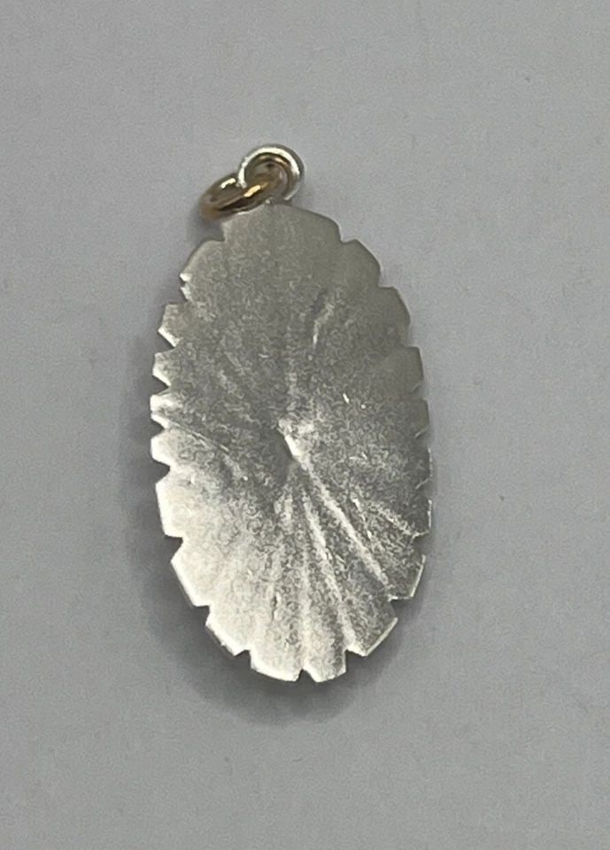 SILVER FLOWER PENDANT/CHARM - 2