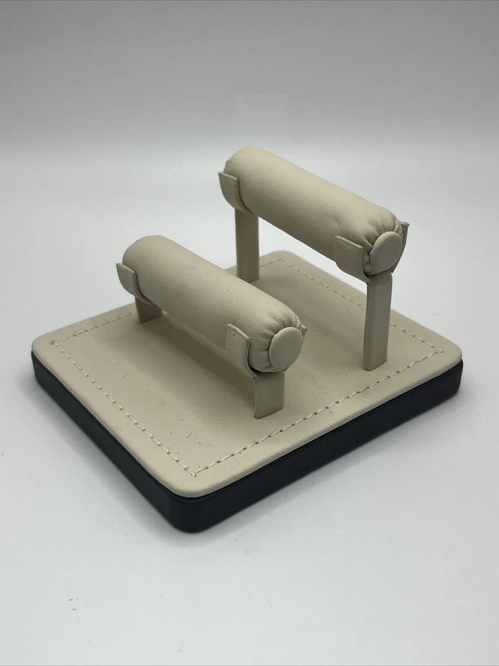 DOUBLE CUSHION RING DISPLAY UNIT - 2
