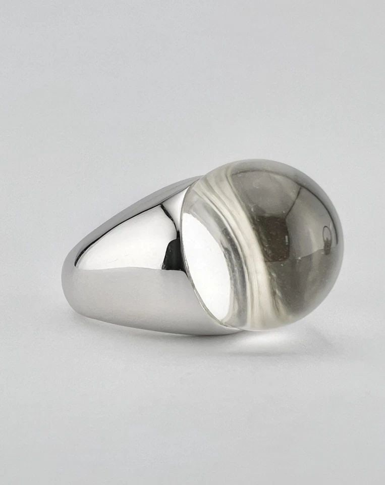 MAUBOUSSIN PARIS 18K WHITE GOLD ROCK CLEAR ORB CRYSTAL & DIAMOND DOME RING 21.2G: MAUBOUSSIN PARIS 18K WHITE GOLD ROCK CLEAR ORB CRYSTAL & DIAMOND DOME RING 21.2G Designer Mauboussin Paris 18k White Gold Rock Clear Bombe Orb Crystal & Diamond Dome Ring 21.2g Ring Size: 6.75 - Can B