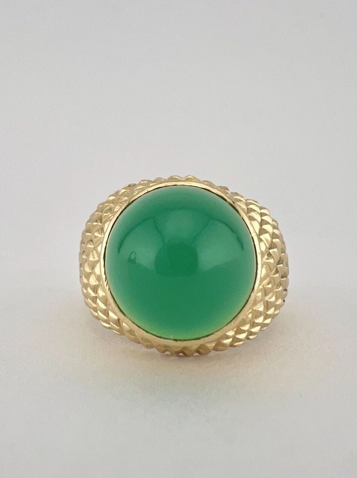 ANTIQUE EGYPTIAN 19K YELLOW GOLD CABOCHON CHRYSOPRASE BULLET SNAKE SCALES RING (1 of 2)