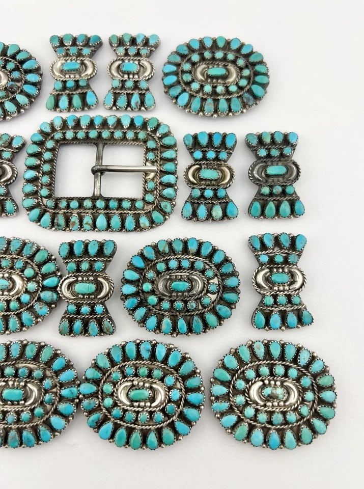VINTAGE VICTOR MOSES BEGAY VMB NAVAJO NATURAL TURQUOISE CLUSTER 18 CONCHO BELT (1 of 2)