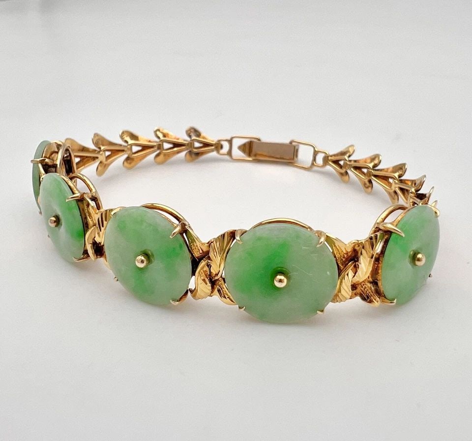 ANTIQUE CHINESE 14K YELLOW GOLD NATURAL GREEN APPLE JADE DISK BRACELET 14.2G (1 of 2)