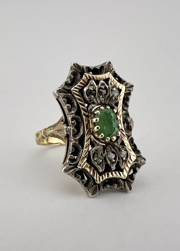 ANTIQUE VICTORIAN ETRUSCAN 18K GOLD & SILVER TOP EMERALD & ROSE CUT DIAMOND RING (1 of 2)