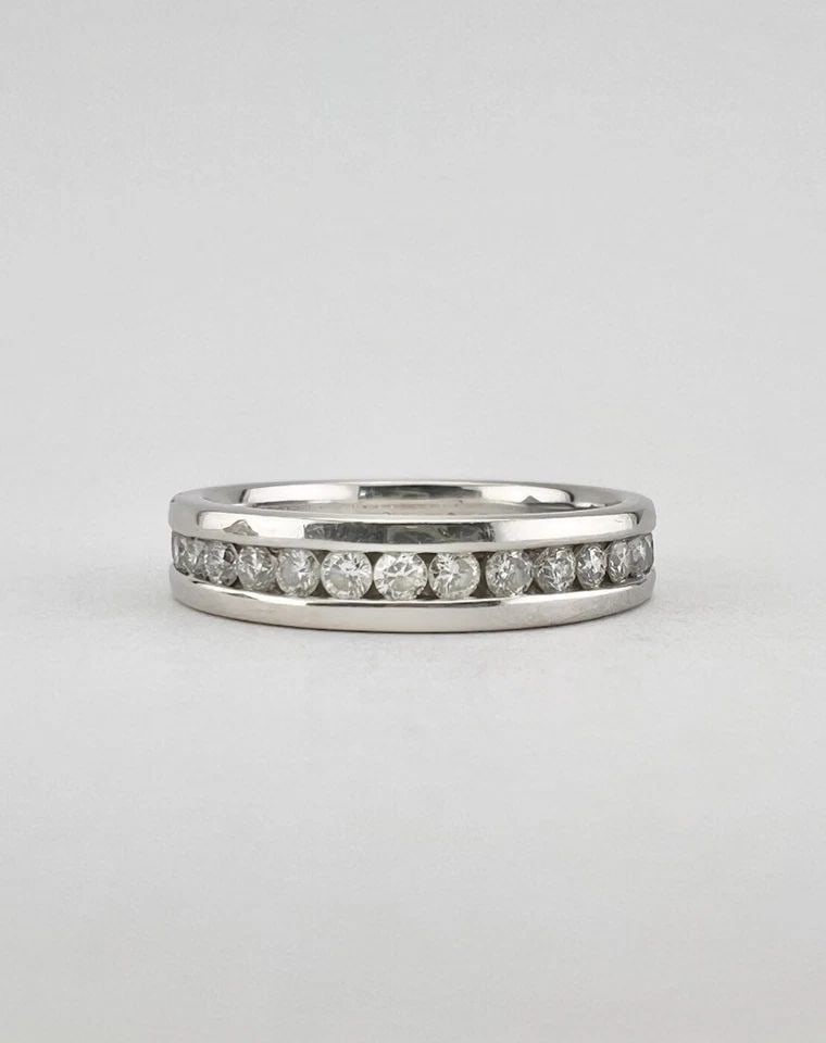 DESIGNER 14K WHITE GOLD .90CT DIAMOND ETERNITY WEDDING COMFORT FIT BAND RING (1 of 2)