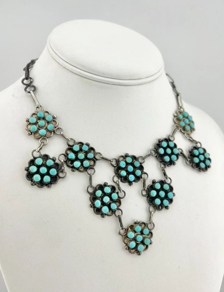 VTG ZUNI STERLING SILVER PETIT POINT TURQUOISE FLOWER CLUSTER COLLAR NECKLACE (1 of 2)