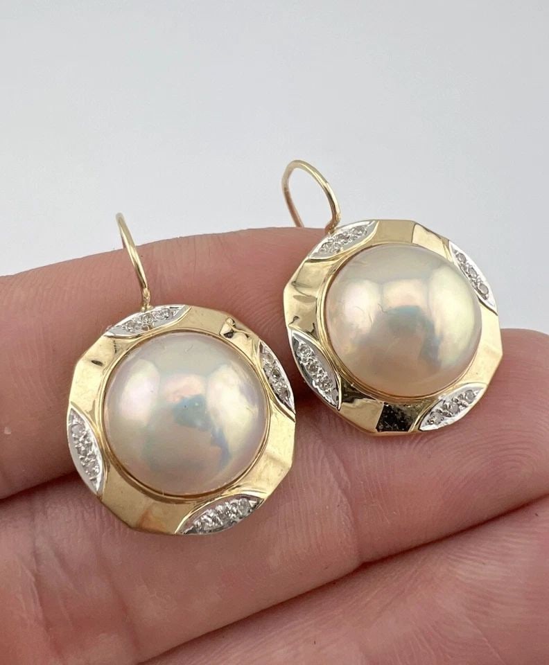 DESIGNER 14K YELLOW GOLD 13MM MABE PEARL & DIAMOND HALO HOOK BACK EARRINGS 8G (1 of 2)