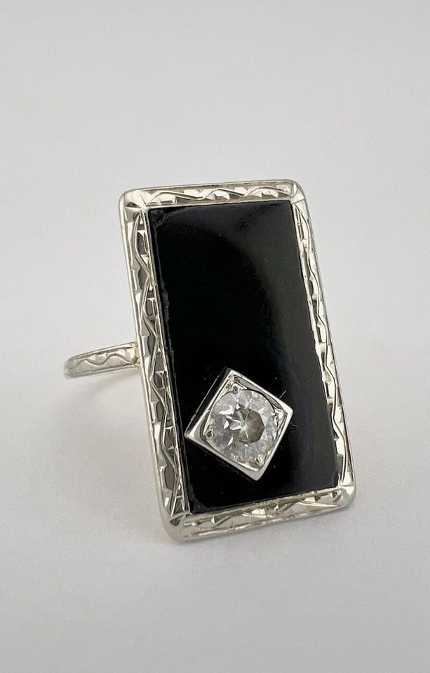 ART DECO 14K YELLOW GOLD PLATINUM TOP OLD CUT DIAMOND BLACK ONYX RECTANGLE RING (1 of 2)