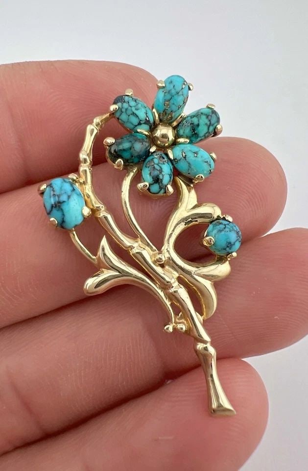 VINTAGE 14K YELLOW GOLD SPIDERWEB TURQUOISE 3D FLOWER SLIDE PENDANT 5.7G: VINTAGE 14K YELLOW GOLD SPIDERWEB TURQUOISE 3D FLOWER SLIDE PENDANT 5.7G Vintage 14K Yellow Gold Spiderweb Turquoise 3D Flower Slide Pendant 5.7g Size: 1 5/8" Tall By 1" Wide Metal: Test Around 14k Ye