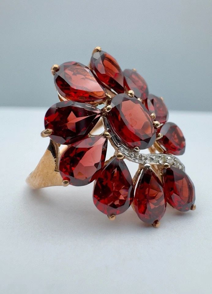 DESIGNER 10K ROSE GOLD NATURAL 11.00CT GARNET & DIAMOND CLUSTER FLORAL RING (1 of 2)