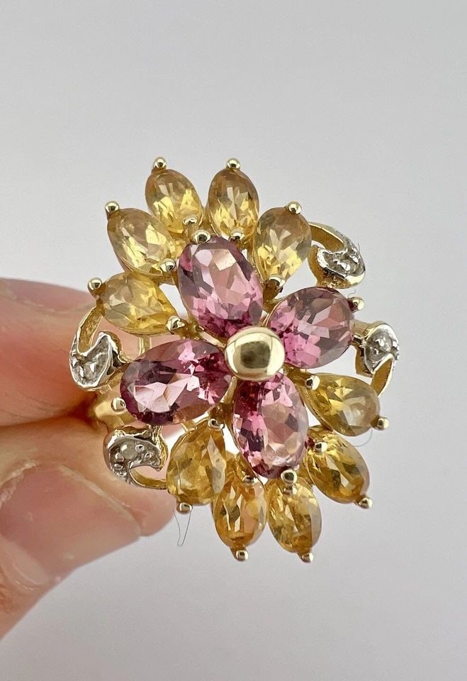 DESIGNER 10K YELLOW GOLD NATURAL OVAL PINK TOPAZ & CITRINE & DIAMOND FLOWER RING: DESIGNER 10K YELLOW GOLD NATURAL OVAL PINK TOPAZ & CITRINE & DIAMOND FLOWER RING Designer 10k Yellow Gold Natural Oval Pink Topaz & Citrine & Diamond Flower Ring Ring Size: 9 - Can Be Resized Metal: 1