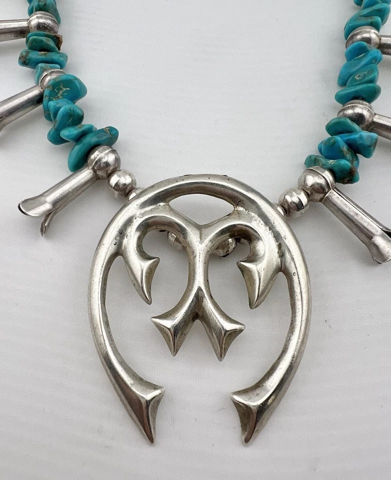 VTG 27" NAVAJO STERLING SILVER HEISHI TURQUOISE SQUASH BLOSSOM NECKLACE 120.5G (1 of 2)
