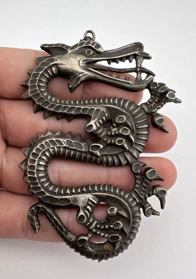 RARE ANTIQUE OLD CHINESE SILVER TURQUOISE DRAGON REVERSIBLE PENDANT 43G - 3.75" (1 of 2)