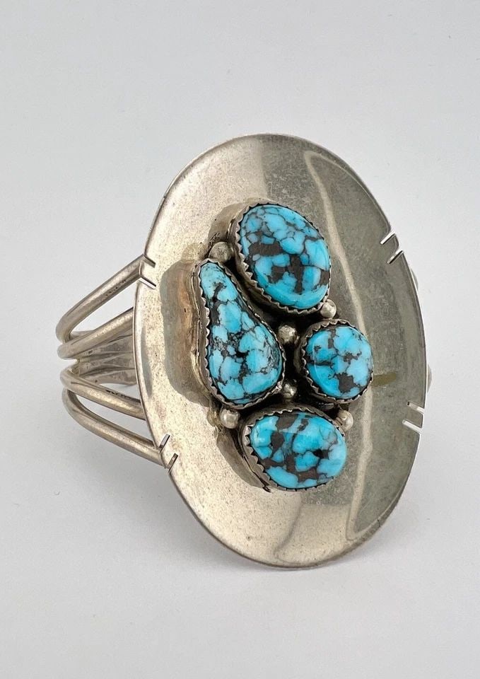VTG NAVAJO STERLING SILVER KINGMAN TURQUOISE 2.25" WIDE OVAL CUFF BRACELET 59.5G (1 of 2)