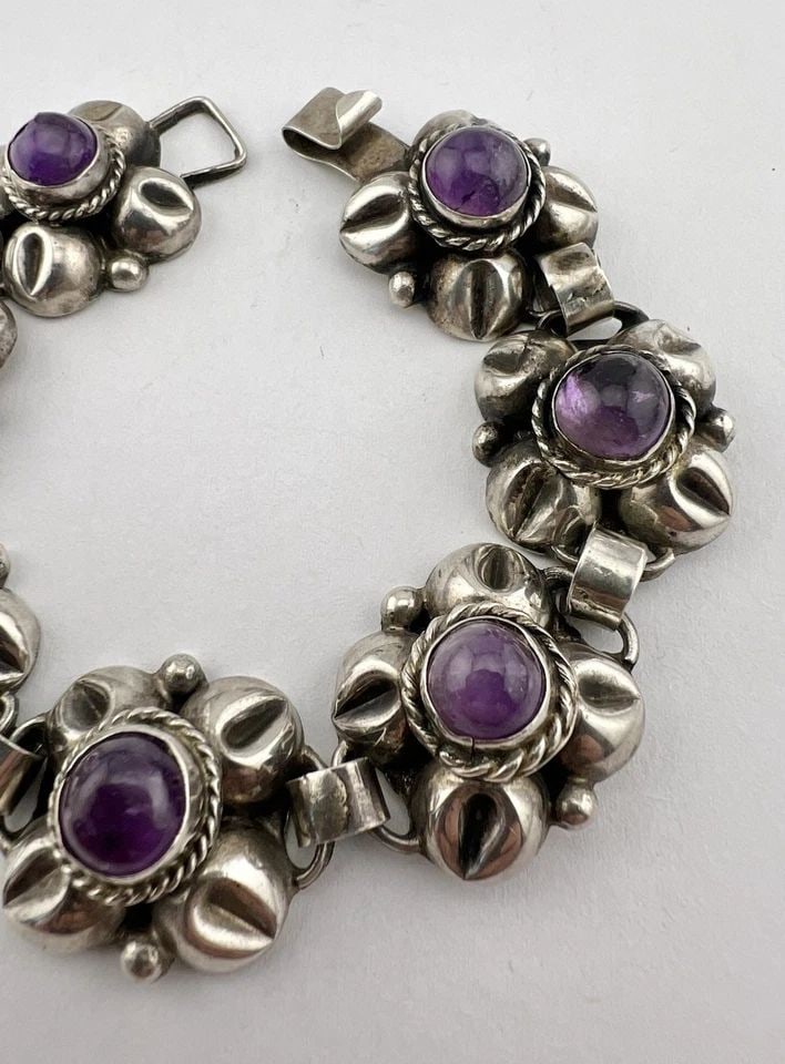 VTG 1940'S MEXICO TAXCO STERLING SILVER AMYTHYST FLORAL LINK HOOK BRACELET 38G (1 of 2)