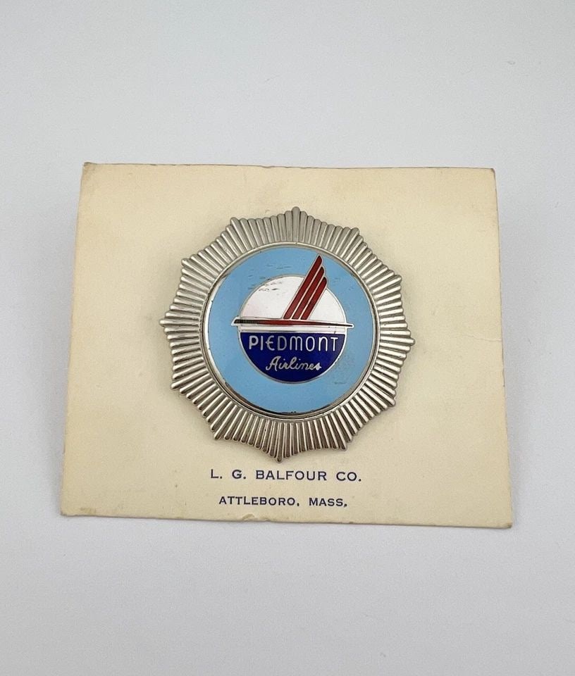 RARE PIEDMONT AIRLINES PILOT CREW BADGE SCREW PIN - BALFOUR UNWORN (1 of 2)
