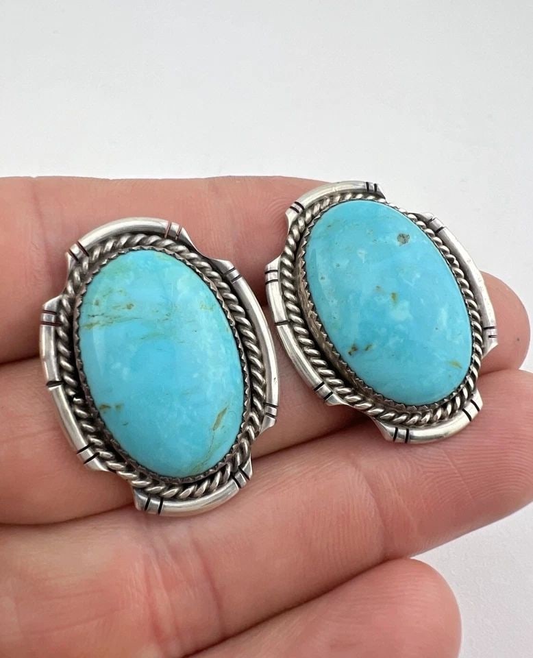 VINTAGE NAVAJO STERLING SILVER FOX TURQUOISE STAMPED OVAL POST EARRINGS 1.25" (1 of 2)